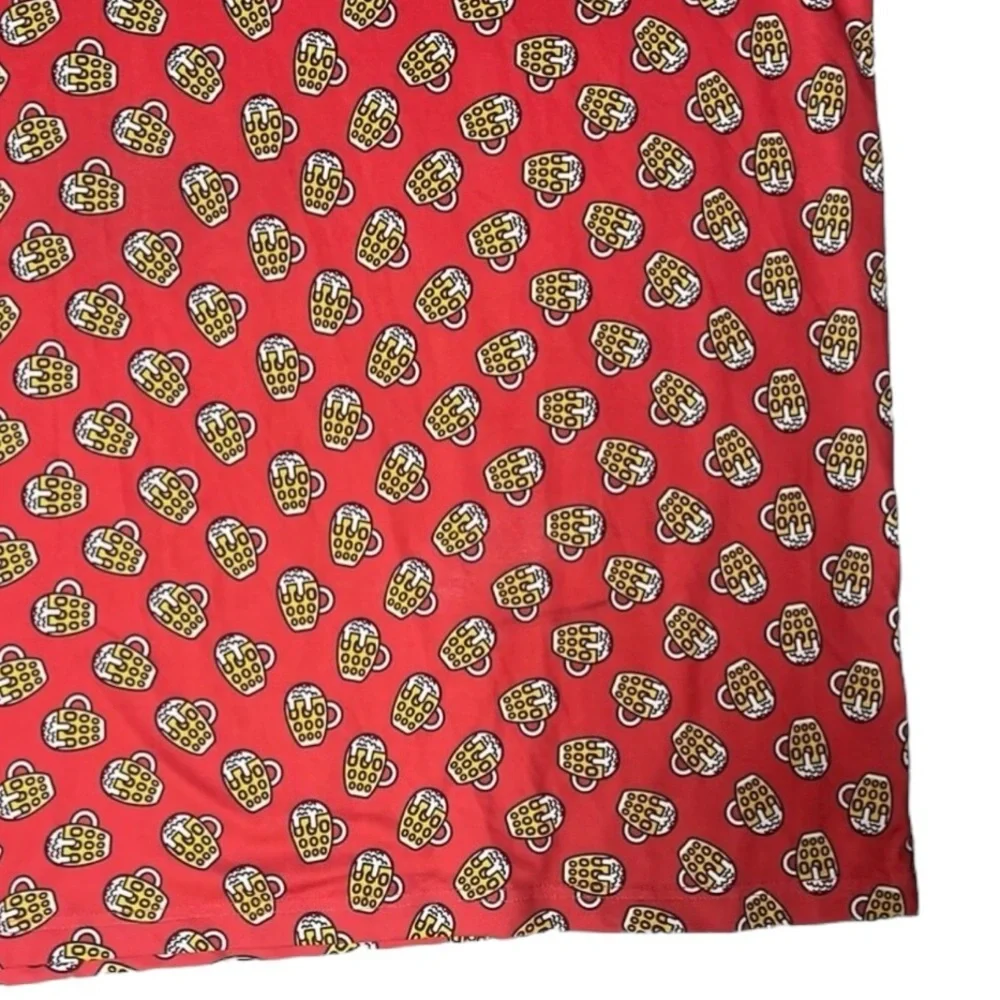 Royal and Awesome Polo Shirt 2XL Red All Over Beer Mugs Print Performance EUC